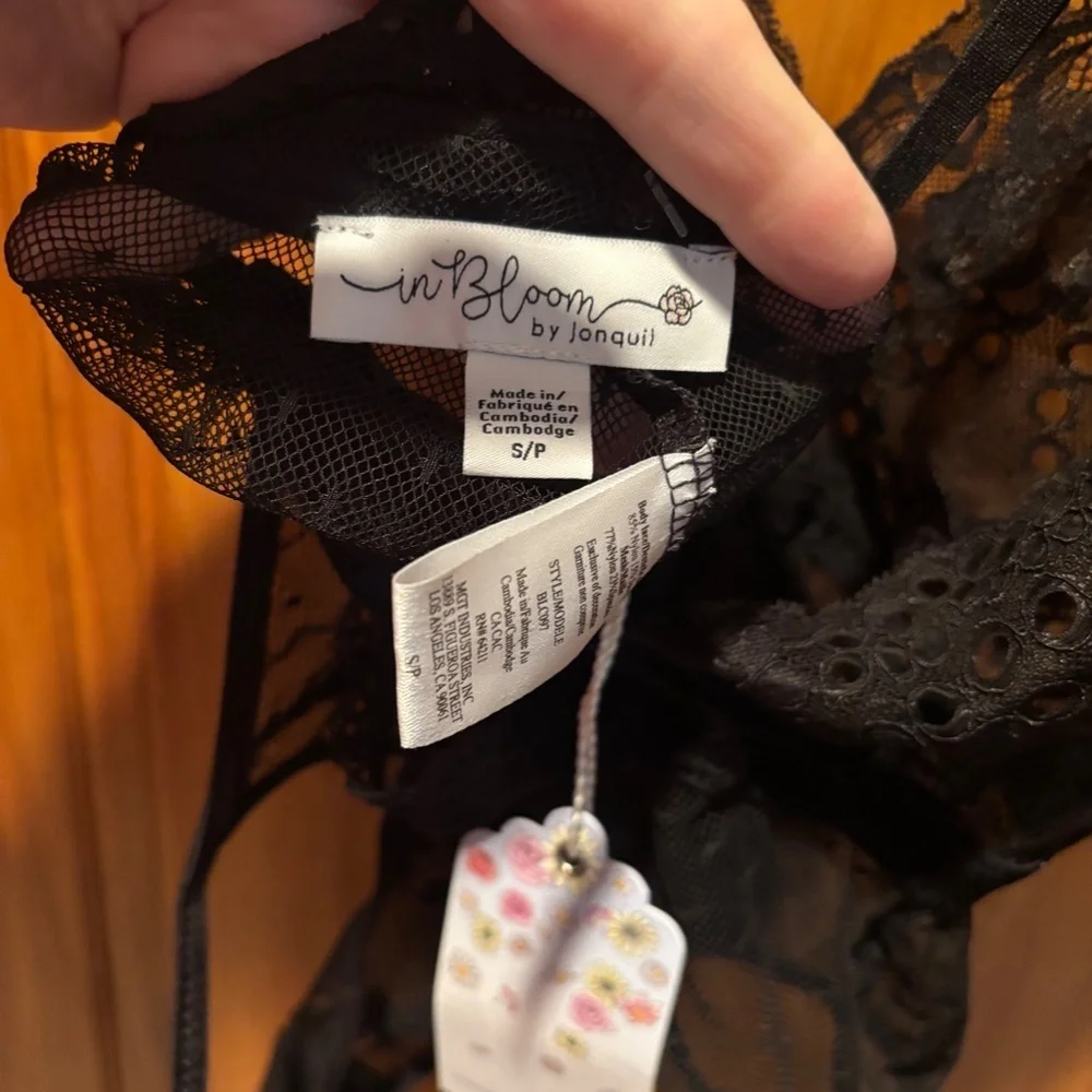 In Bloom by Jonquil Plunge Neck Lace Thong Teddy in Black Small NWT